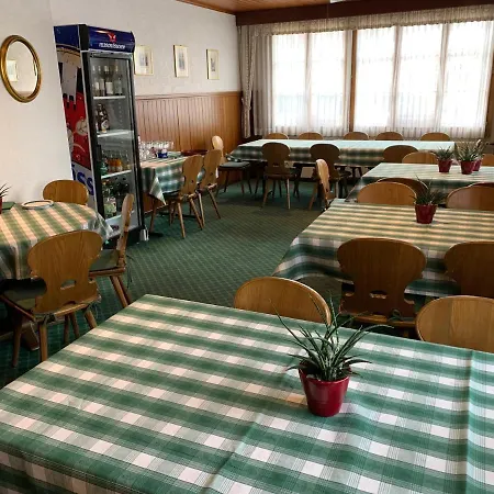 Hotel Zur Post, Kandersteg